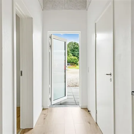 Holiday home I Ferieby Naer Vesterhavet *